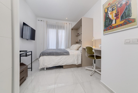 Resale - house - Villamartin - Orihuela costa