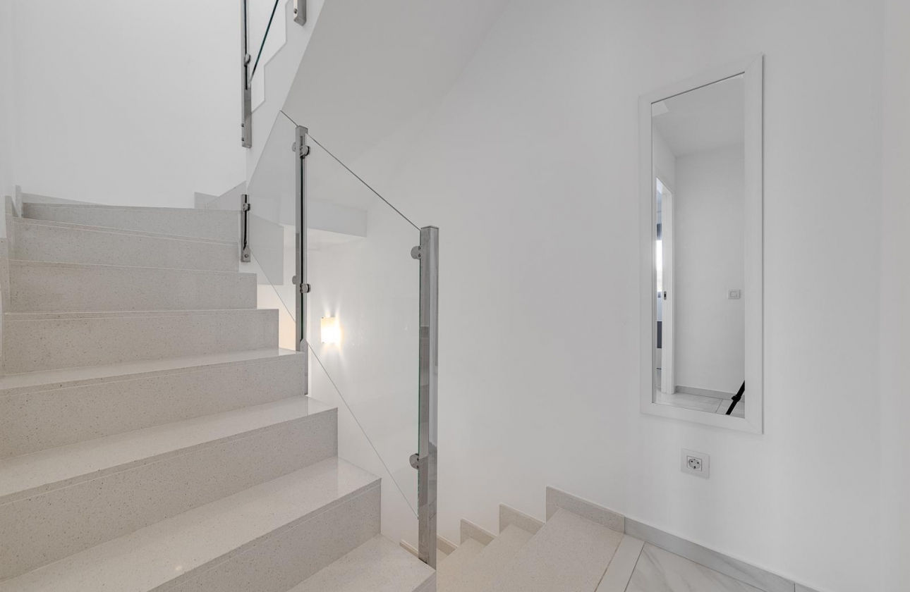 Resale - house - Villamartin - Orihuela costa