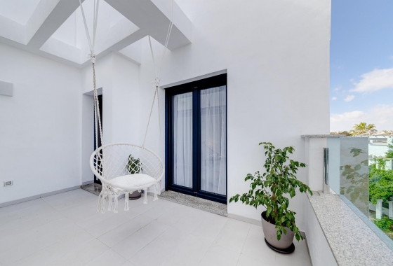 Resale - house - Villamartin - Orihuela costa