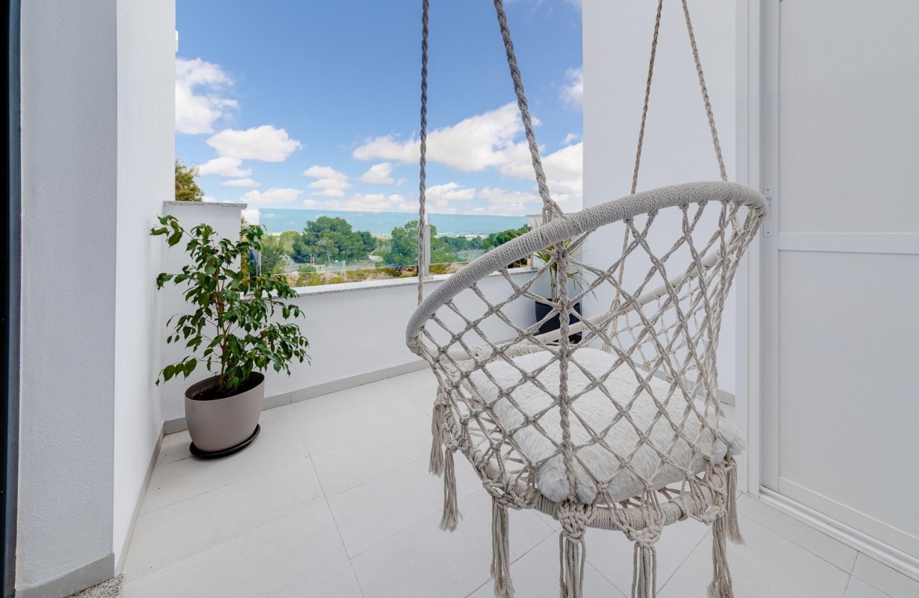 Resale - house - Villamartin - Orihuela costa