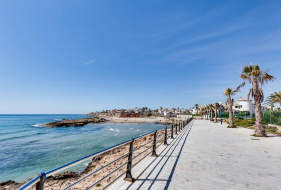 Resale - house - Villamartin - Orihuela costa