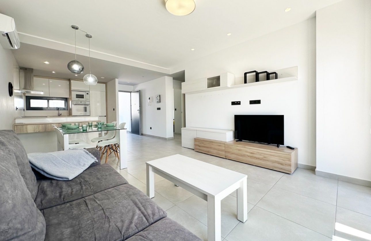 Resale - Apartment - Guardamar del Segura - El Raso