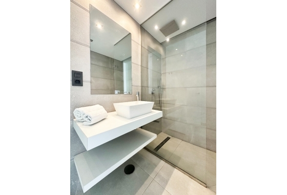 Resale - Apartment - Guardamar del Segura - El Raso