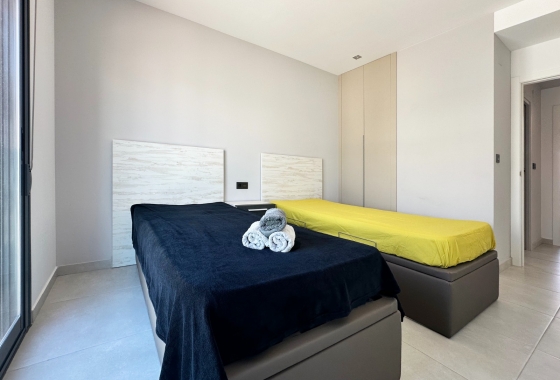 Resale - Apartment - Guardamar del Segura - El Raso