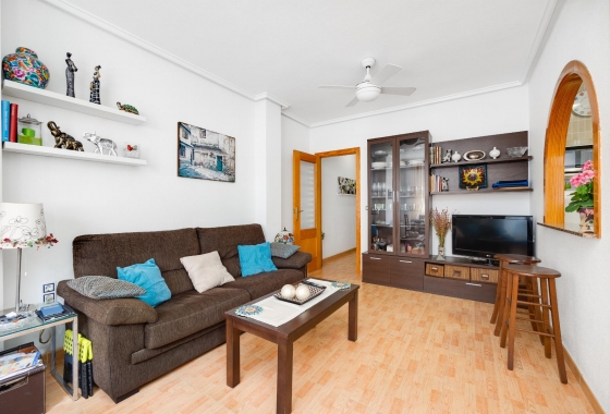 Resale - Apartment - Torrevieja - Playa del Acequión