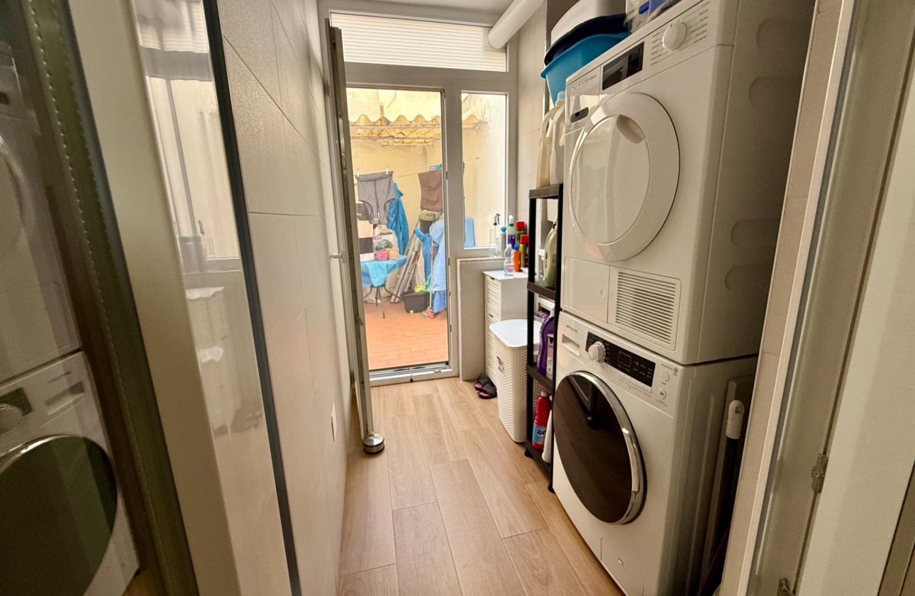 Wiederverkauf - Wohnung - Torrevieja - Centro
