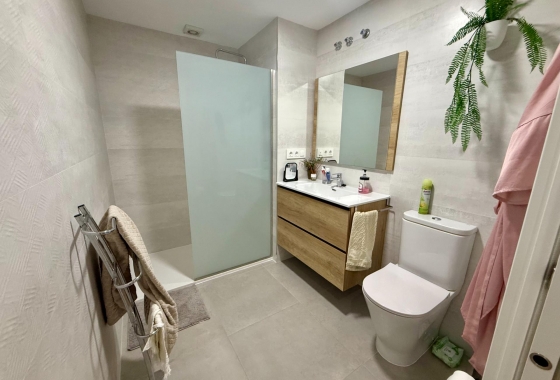 Wiederverkauf - Wohnung - Torrevieja - Centro