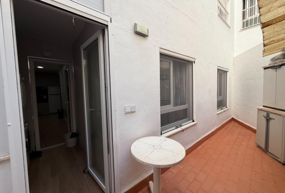 Wiederverkauf - Wohnung - Torrevieja - Centro