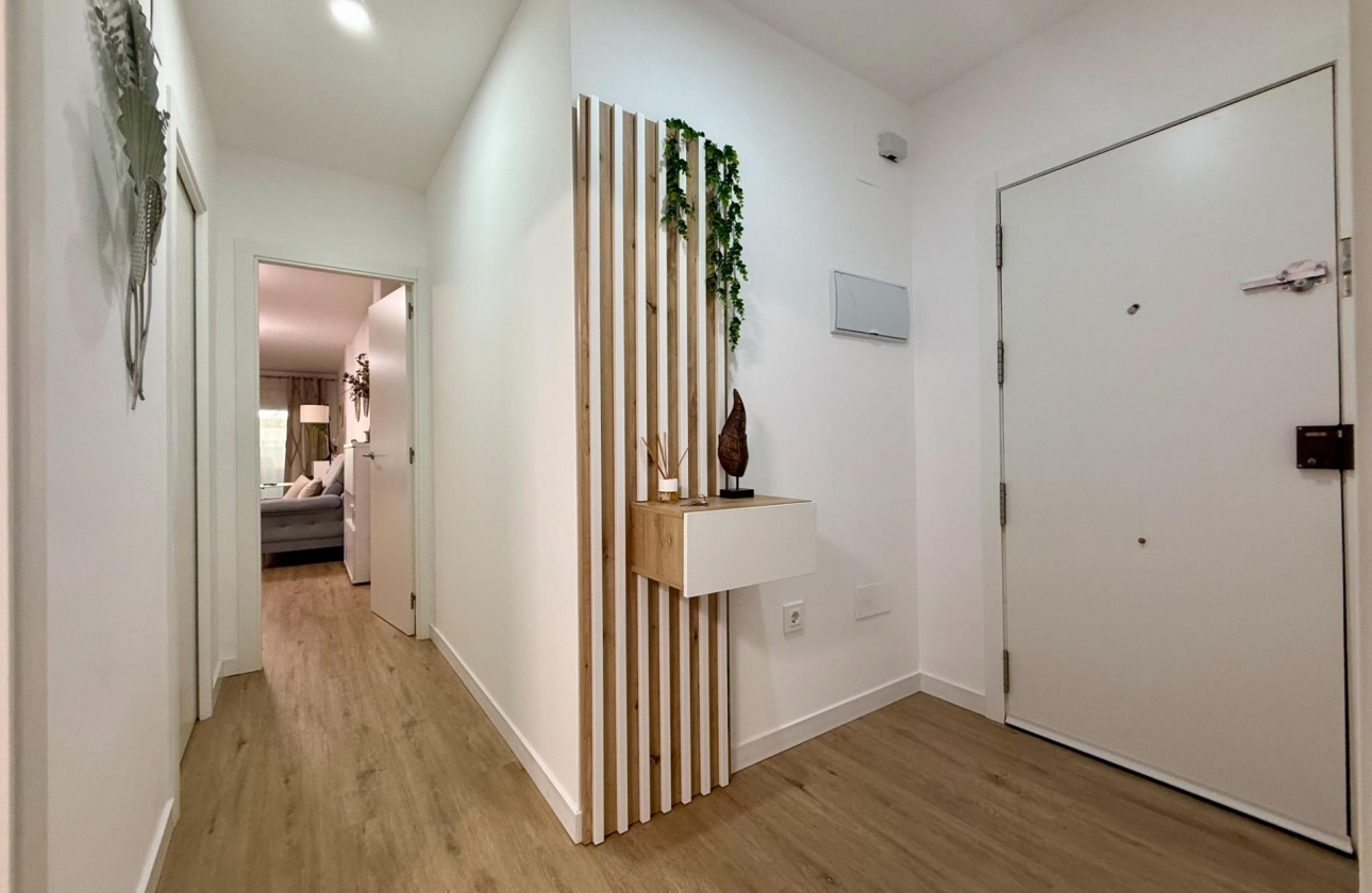Wiederverkauf - Wohnung - Torrevieja - Centro