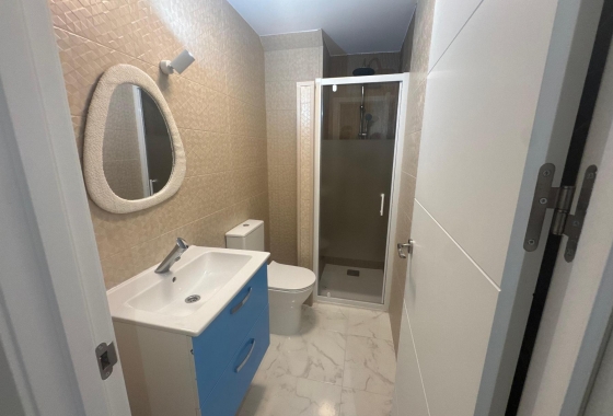 Wiederverkauf - Wohnung - Torrevieja - Muelle Pesquero