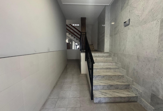 Wiederverkauf - Wohnung - Torrevieja - Muelle Pesquero