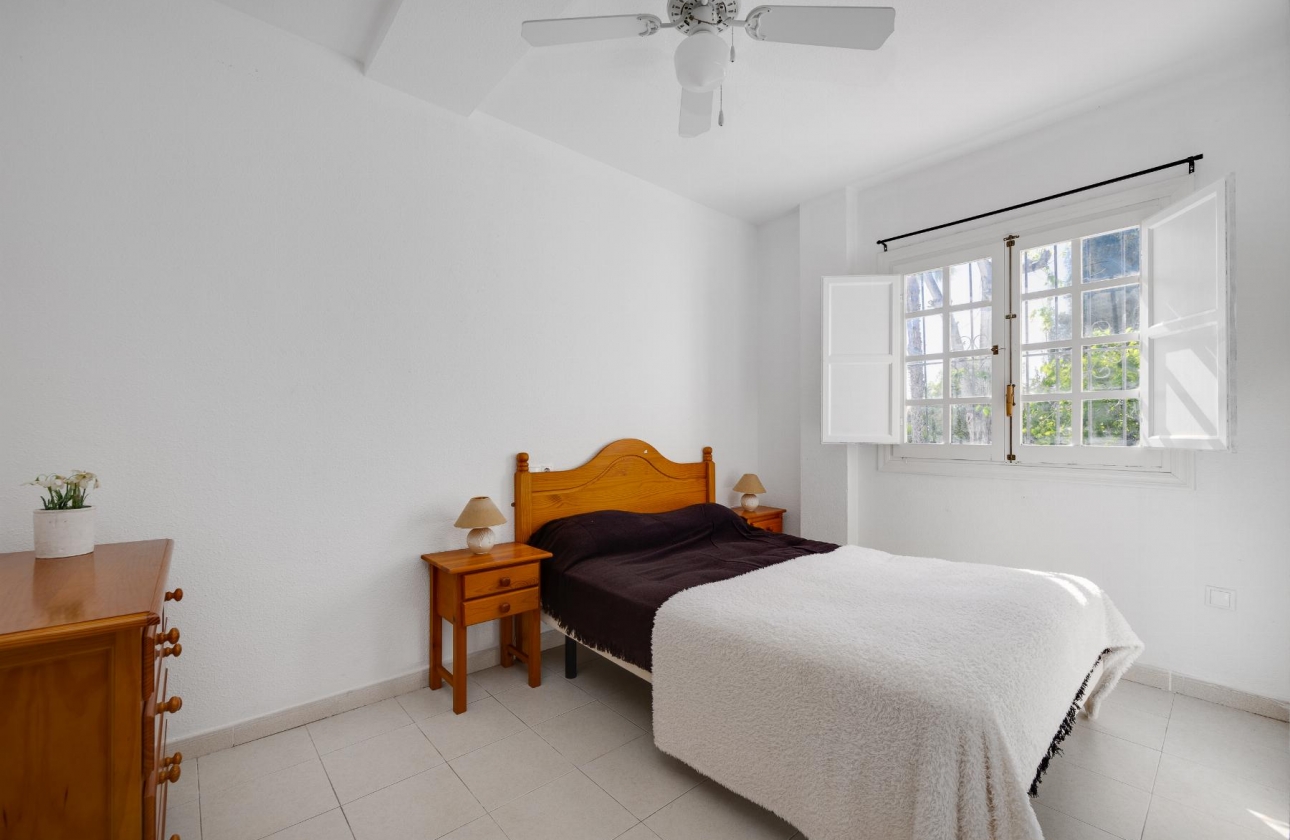 Wiederverkauf - Bungalow - Torrevieja - Playa de los Náufragos