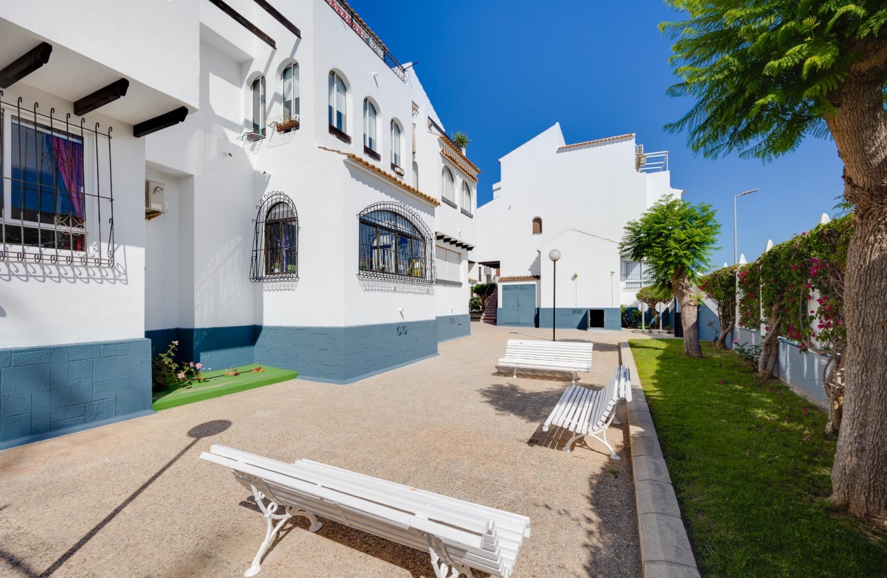 Wiederverkauf - Bungalow - Torrevieja - Playa de los Náufragos
