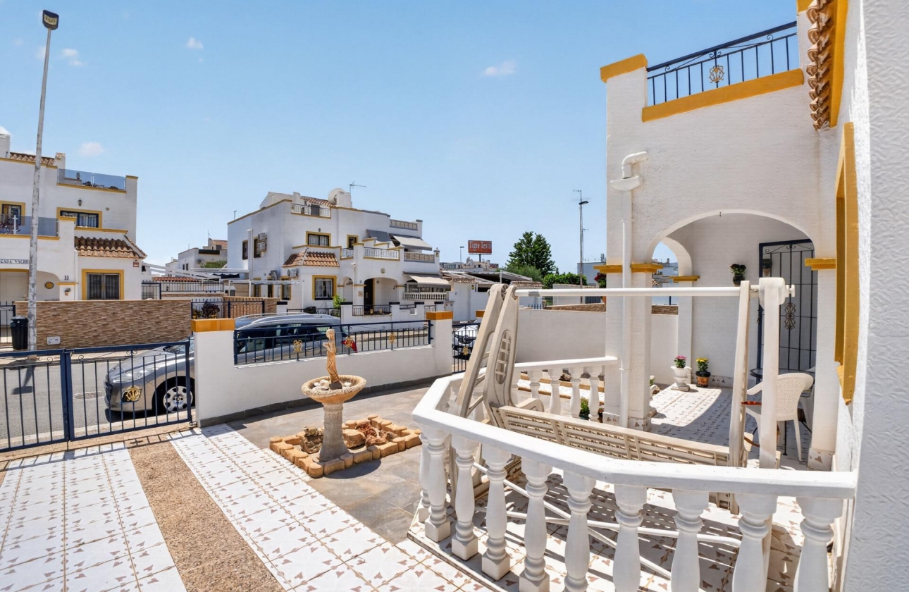 Resale - Townhouse - Torrevieja - La Siesta - El Salado - Torreta