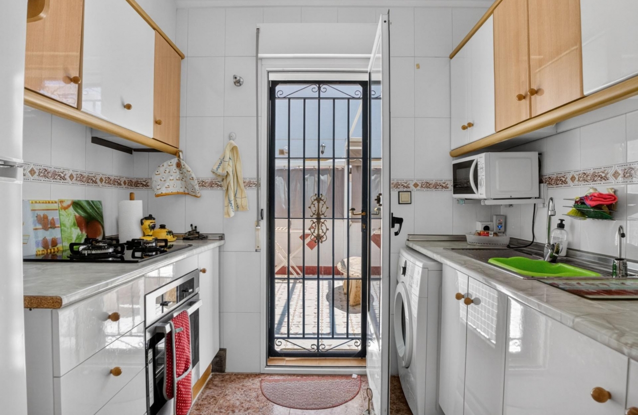 Resale - Townhouse - Torrevieja - La Siesta - El Salado - Torreta
