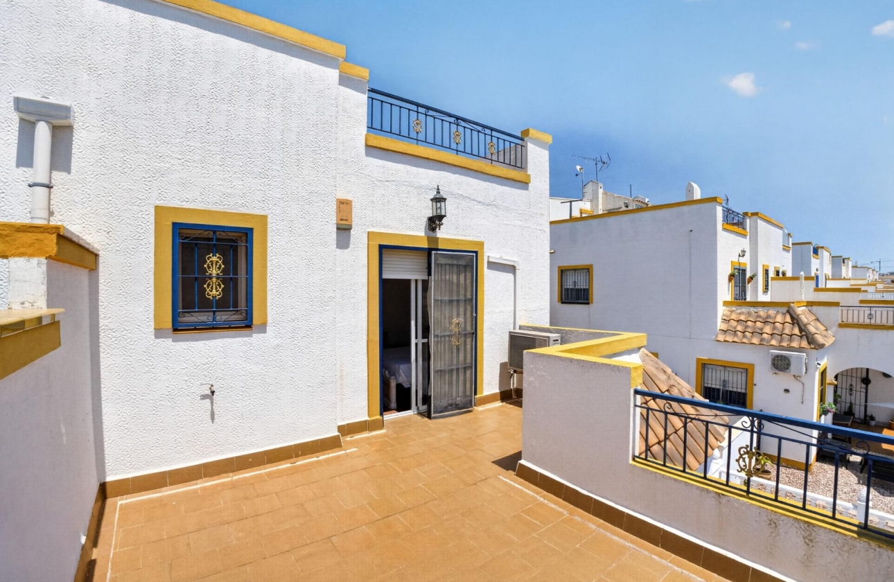 Resale - Townhouse - Torrevieja - La Siesta - El Salado - Torreta