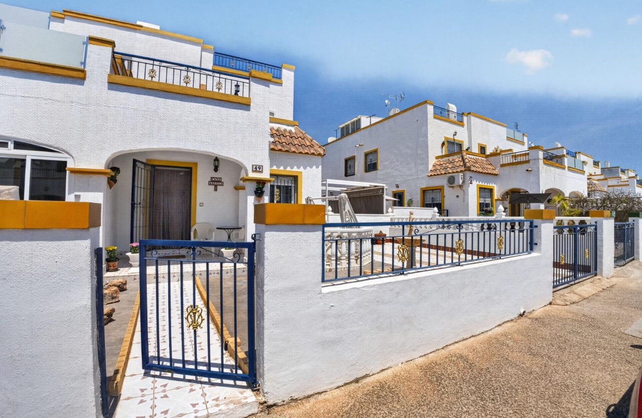 Resale - Townhouse - Torrevieja - La Siesta - El Salado - Torreta