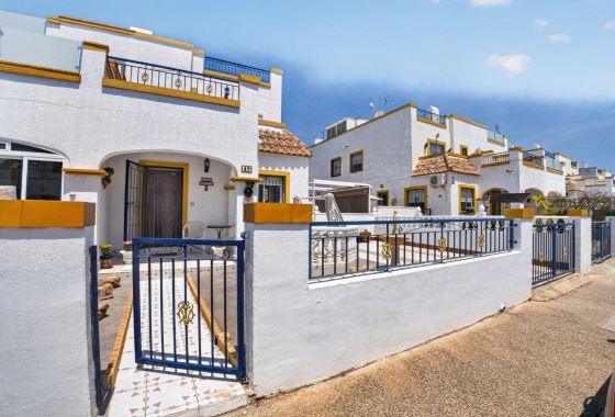 Resale - Townhouse - Torrevieja - La Siesta - El Salado - Torreta