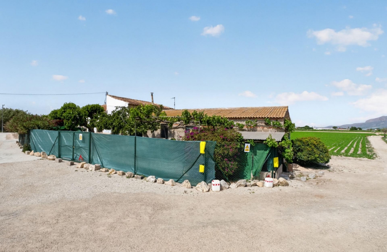 Wiederverkauf - Country House - Orihuela - Desamparados-Hurchillo-Torremendo