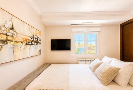Resale - Villa - Dehesa de campoamor - Campoamor