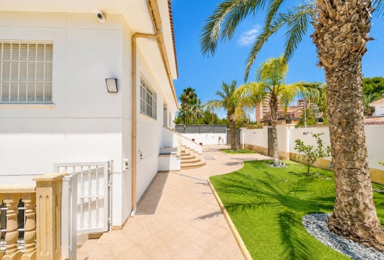 Resale - Villa - Dehesa de campoamor - Campoamor