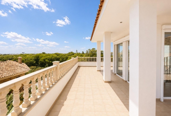 Resale - Villa - Dehesa de campoamor - Campoamor