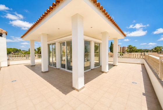Resale - Villa - Dehesa de campoamor - Campoamor