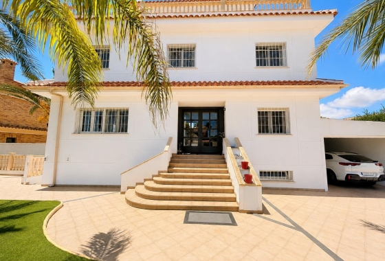 Resale - Villa - Dehesa de campoamor - Campoamor