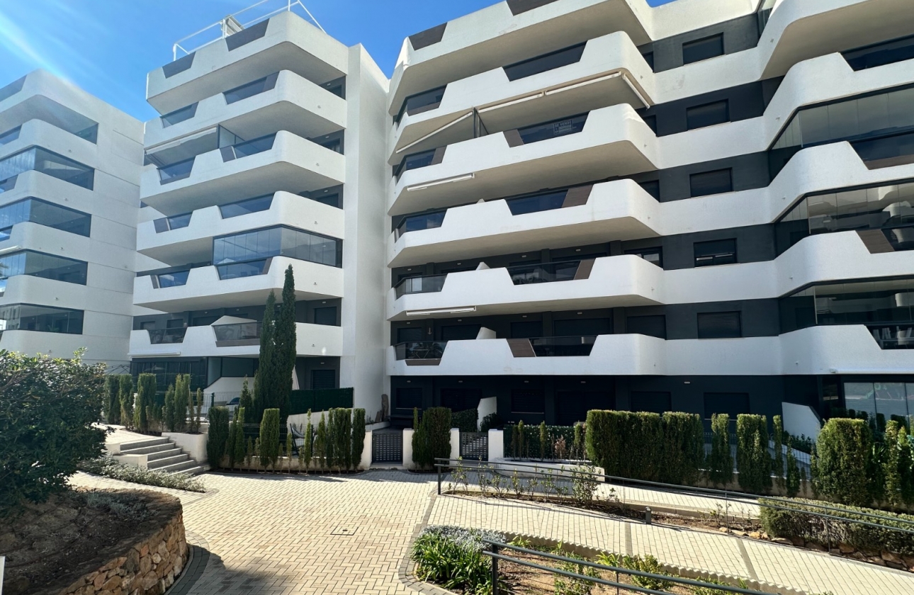 Resale - Apartment - Santa Pola