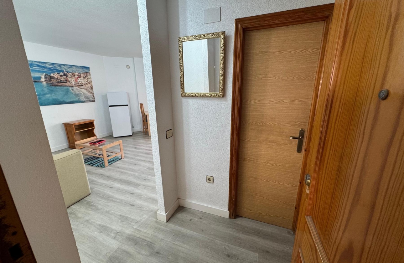 Wiederverkauf - Wohnung - Torrevieja - Playa de Los Locos-Curva del Palangre