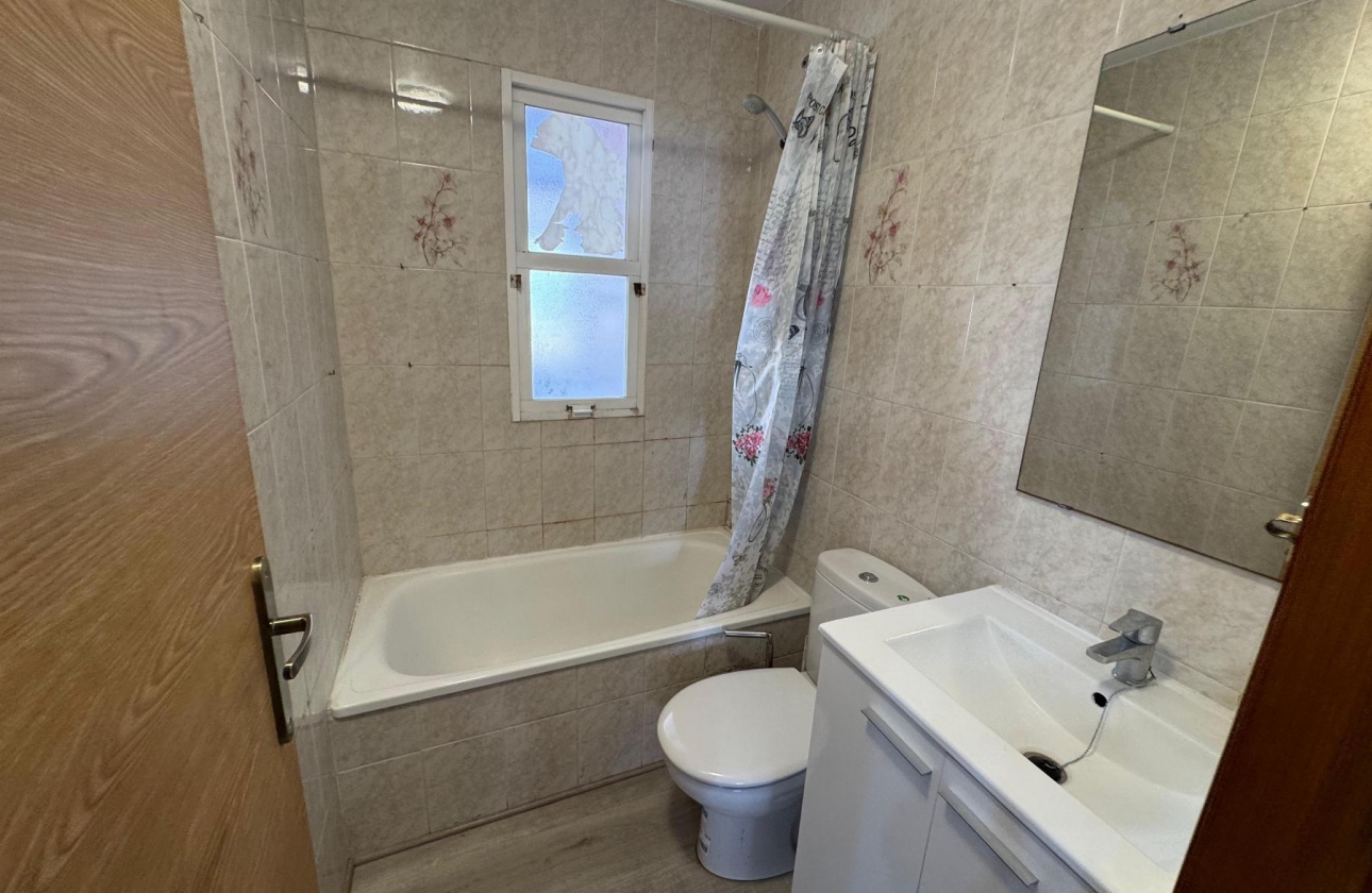 Wiederverkauf - Wohnung - Torrevieja - Playa de Los Locos-Curva del Palangre