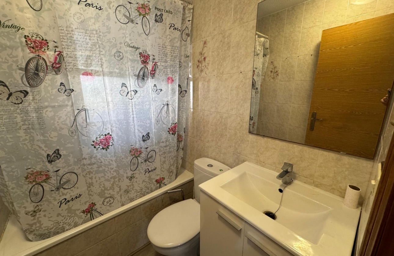 Wiederverkauf - Wohnung - Torrevieja - Playa de Los Locos-Curva del Palangre