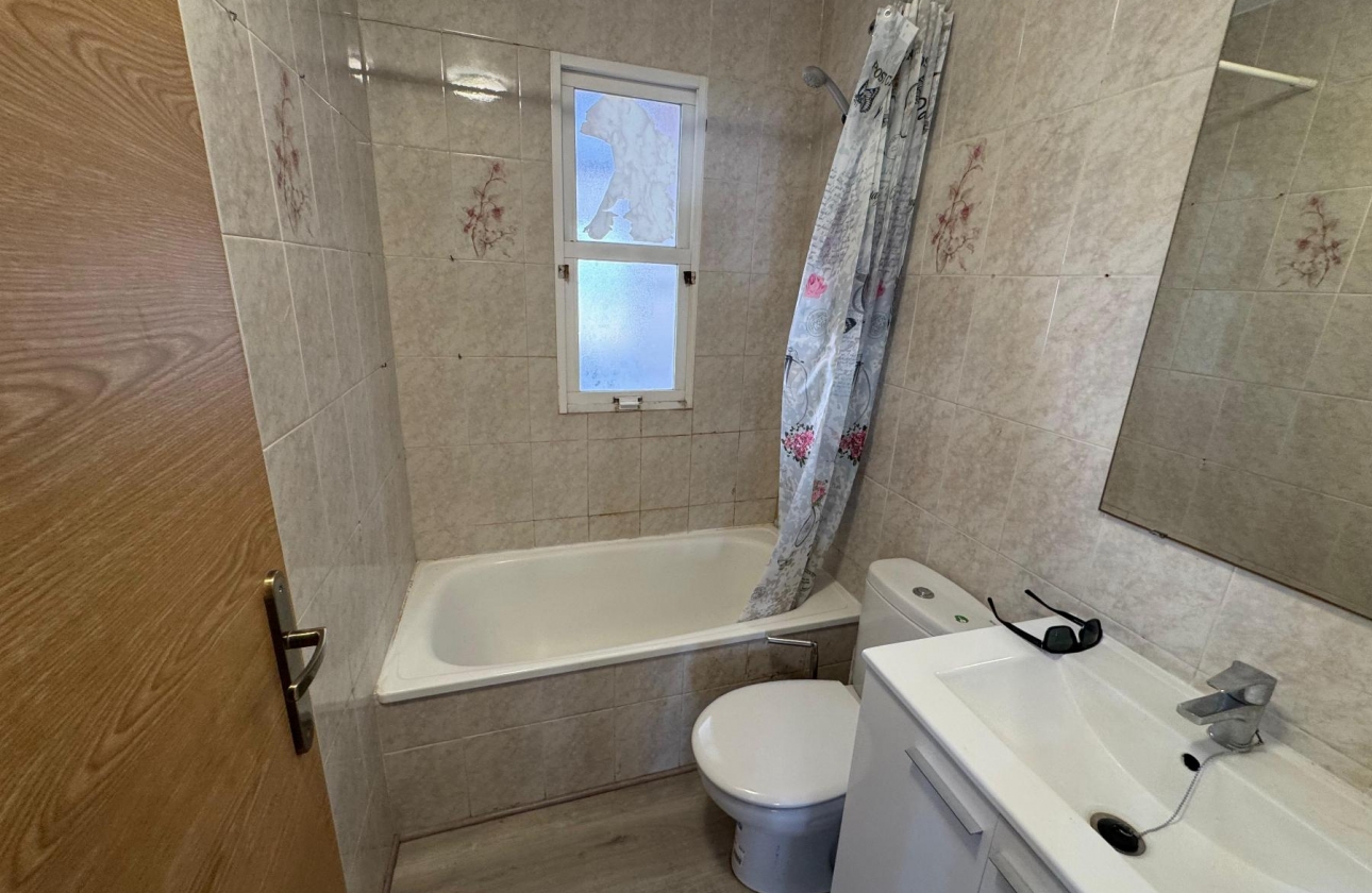 Wiederverkauf - Wohnung - Torrevieja - Playa de Los Locos-Curva del Palangre