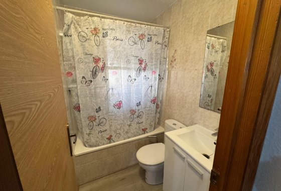 Wiederverkauf - Wohnung - Torrevieja - Playa de Los Locos-Curva del Palangre