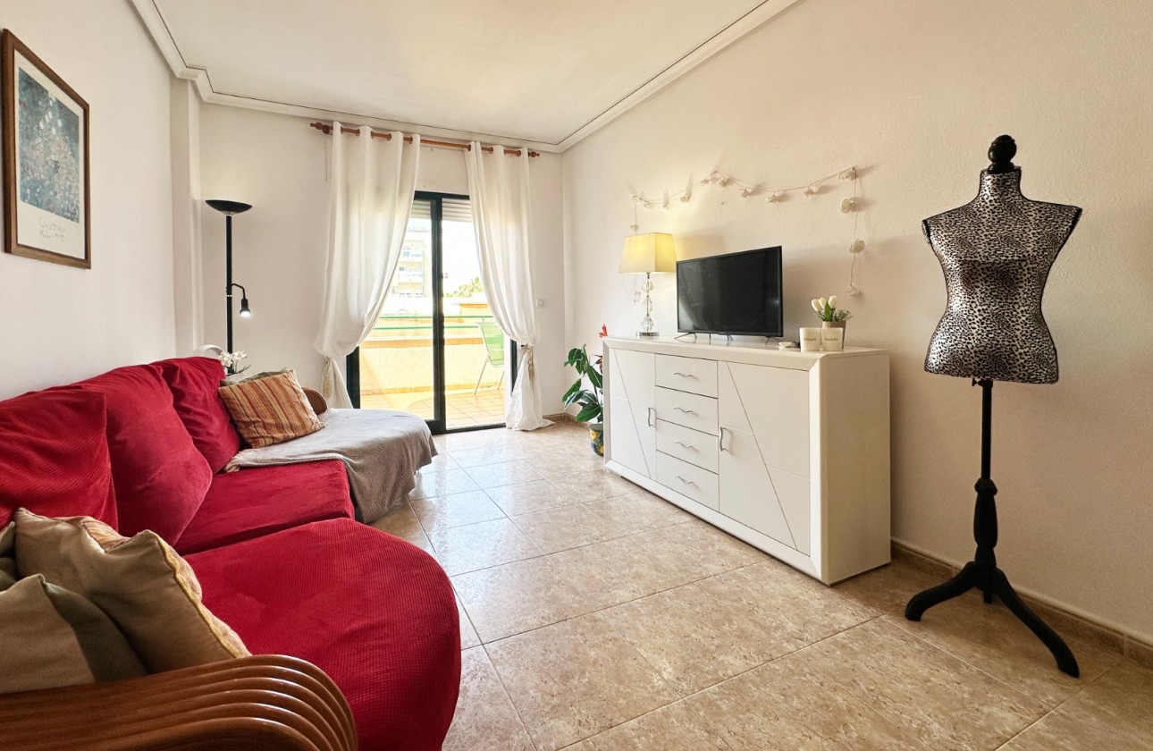 Resale - Apartment - Orihuela Costa - Aguamarina