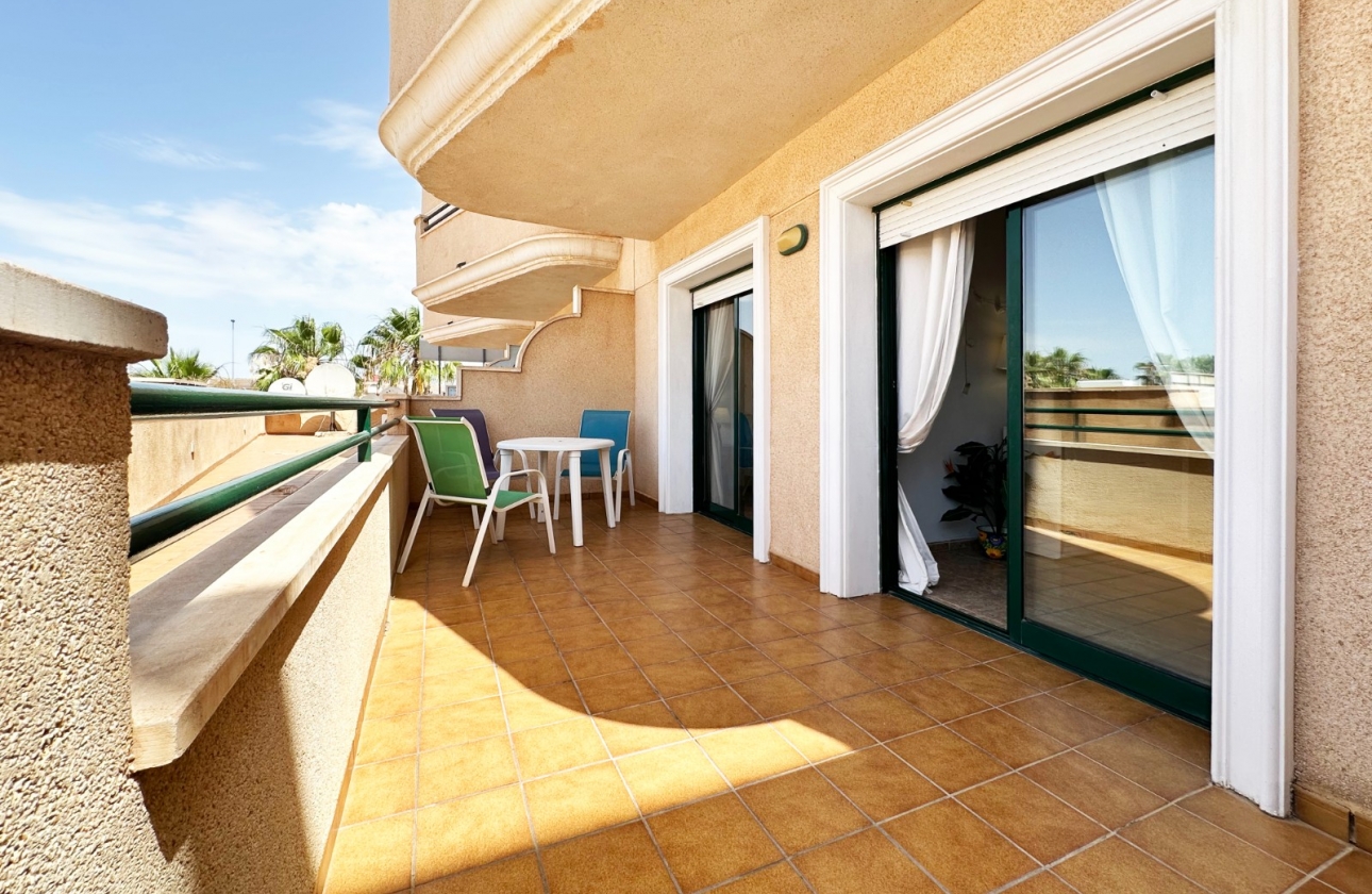Resale - Apartment - Orihuela Costa - Aguamarina