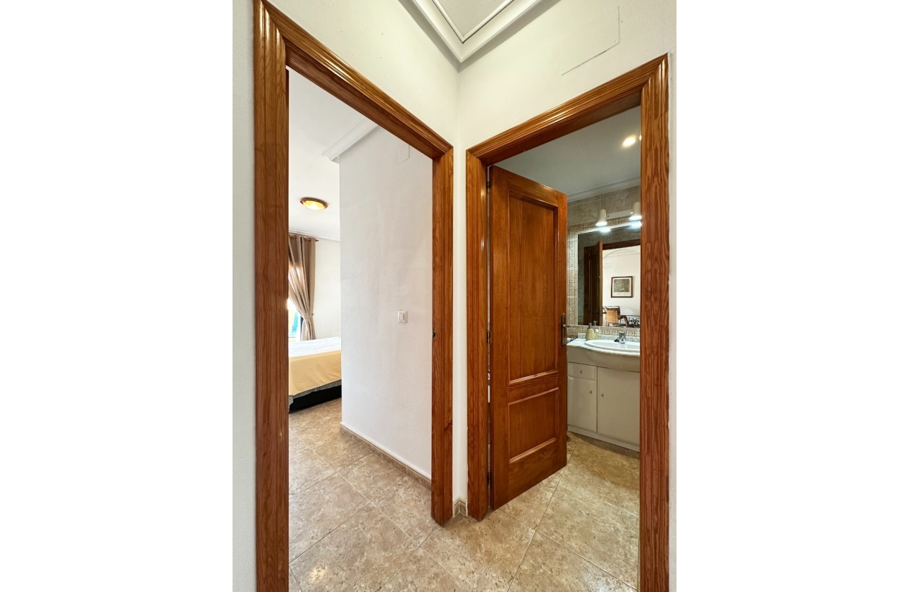 Resale - Apartment - Orihuela Costa - Aguamarina