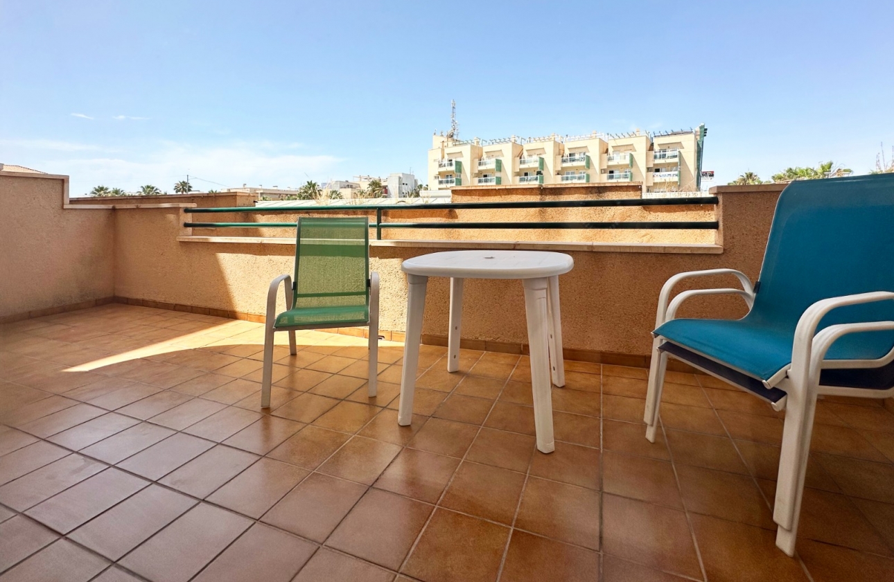 Resale - Apartment - Orihuela Costa - Aguamarina