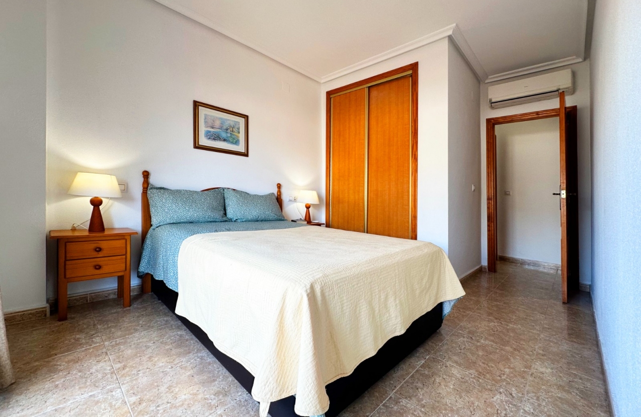 Resale - Apartment - Orihuela Costa - Aguamarina