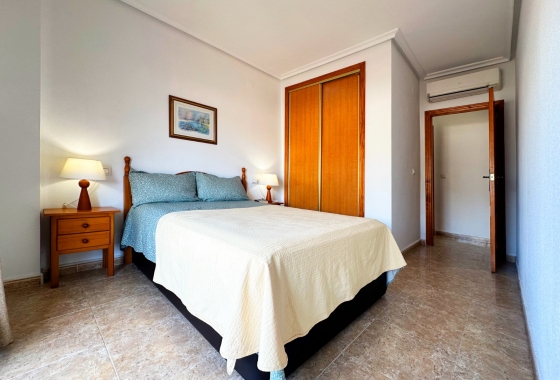 Resale - Apartment - Orihuela Costa - Aguamarina