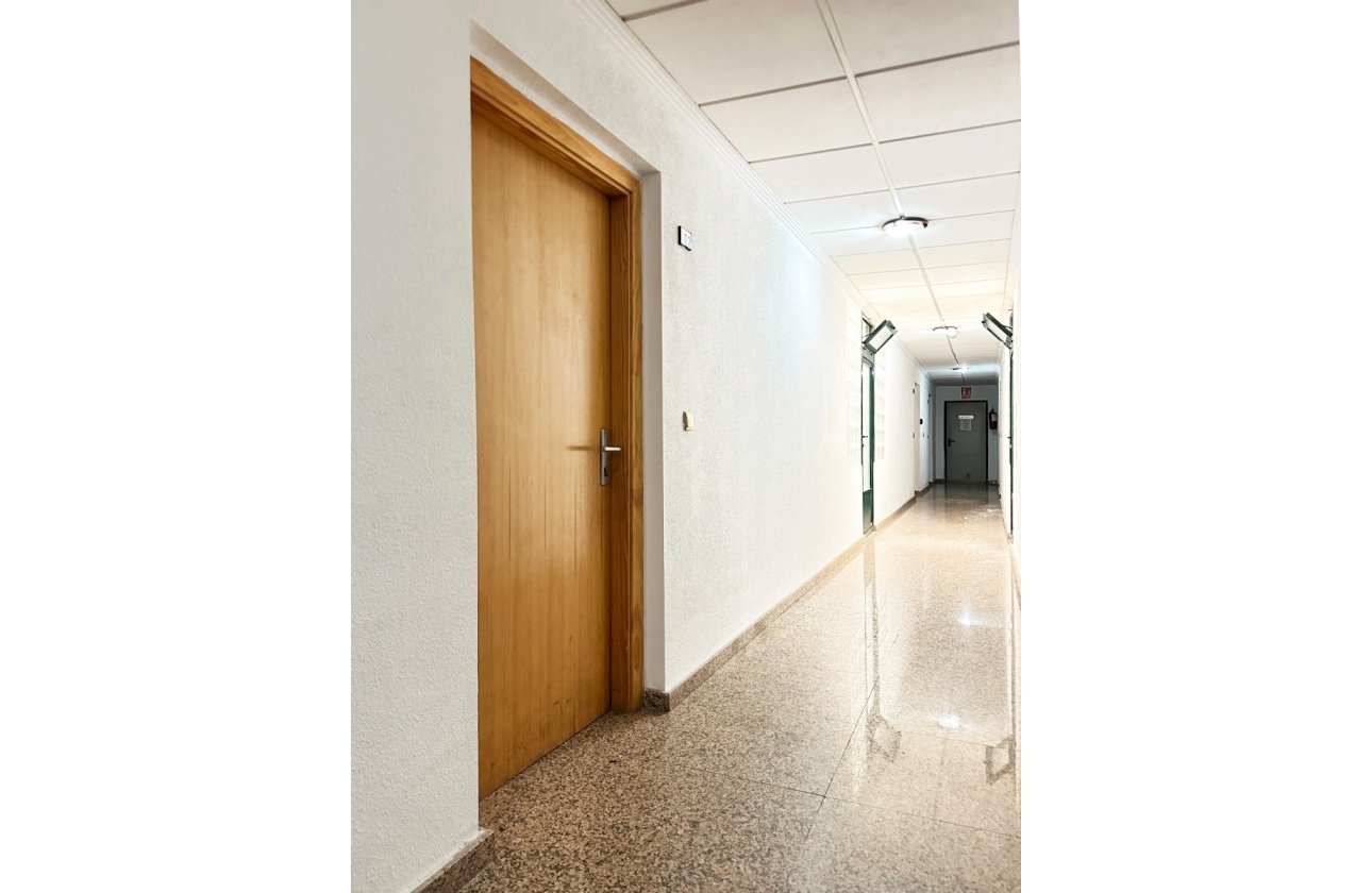 Resale - Apartment - Orihuela Costa - Aguamarina