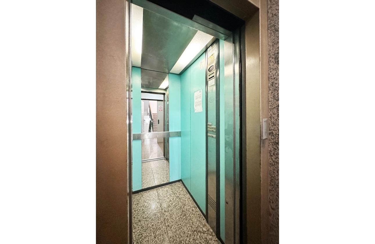 Resale - Apartment - Orihuela Costa - Aguamarina