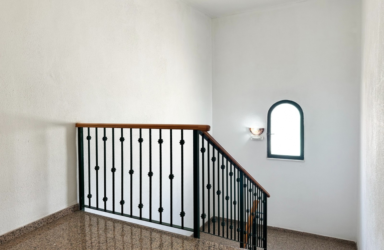 Resale - Apartment - Orihuela Costa - Aguamarina