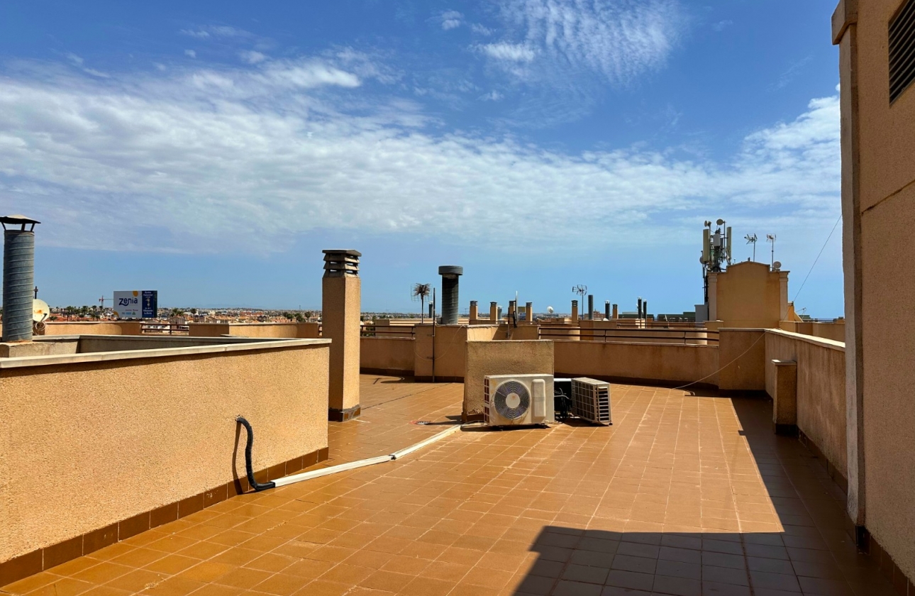 Resale - Apartment - Orihuela Costa - Aguamarina