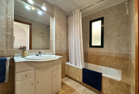 Resale - Apartment - Orihuela Costa - Aguamarina
